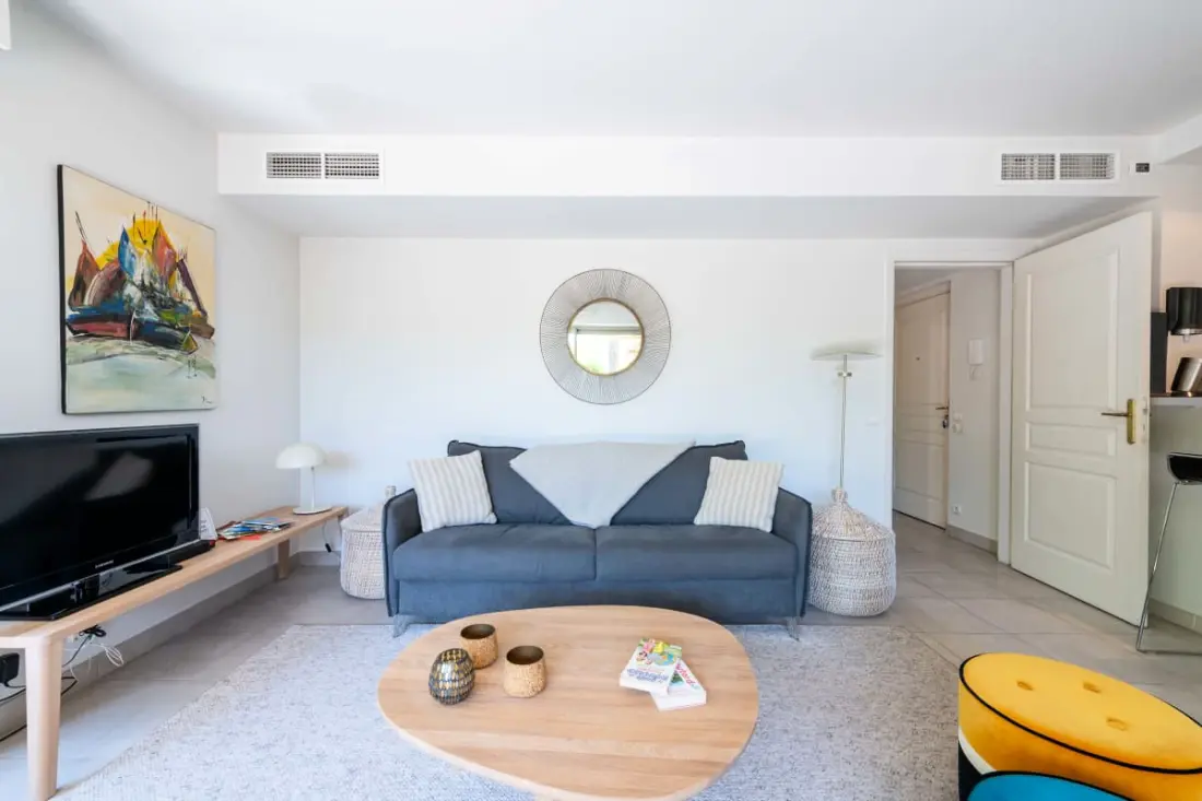 Résidence 2p Rez-de-jardin Avec Piscine – Calme, Parking Privé