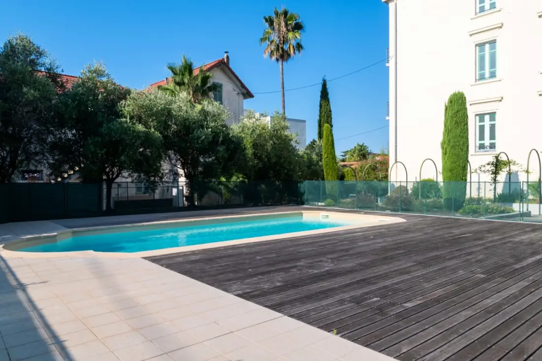 Résidence 2p Rez-de-jardin Avec Piscine – Calme, Parking Privé