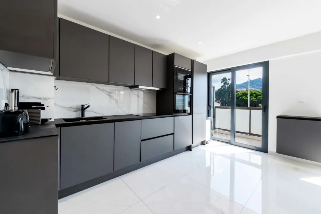 Résidence 2p Traversant, Centre Cannes, Rue D’antibes