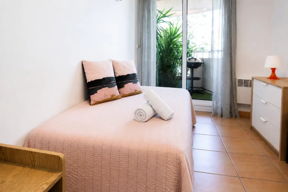 Résidence Palm Beach • 4 Pièces Avec Terrasse &amp; Parking • Plages à Pied