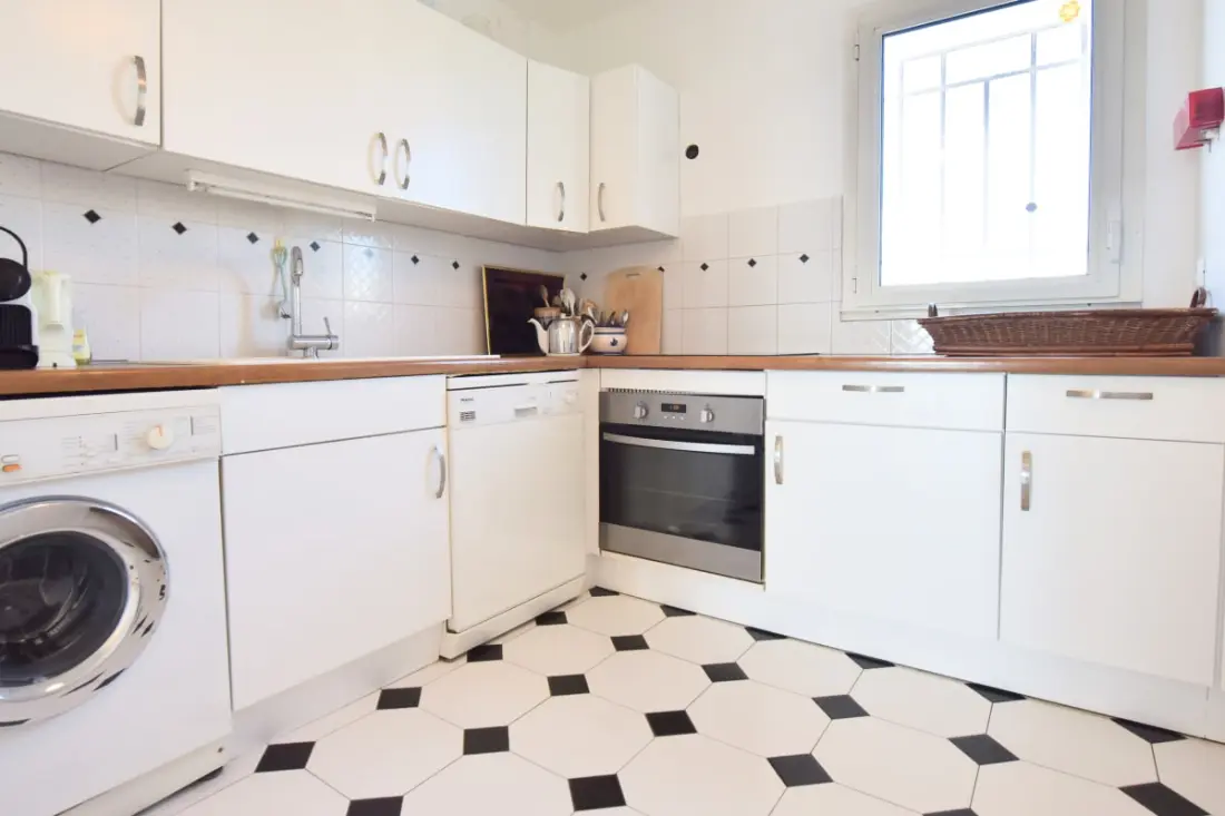 Résidence 3 Pièces En Résidence Avec Piscine Et Vue Mer