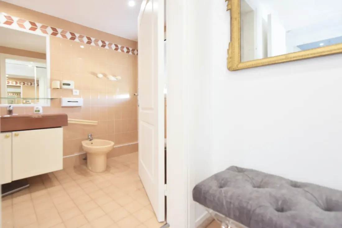 Résidence 3 Pièces En Résidence Avec Piscine Et Vue Mer