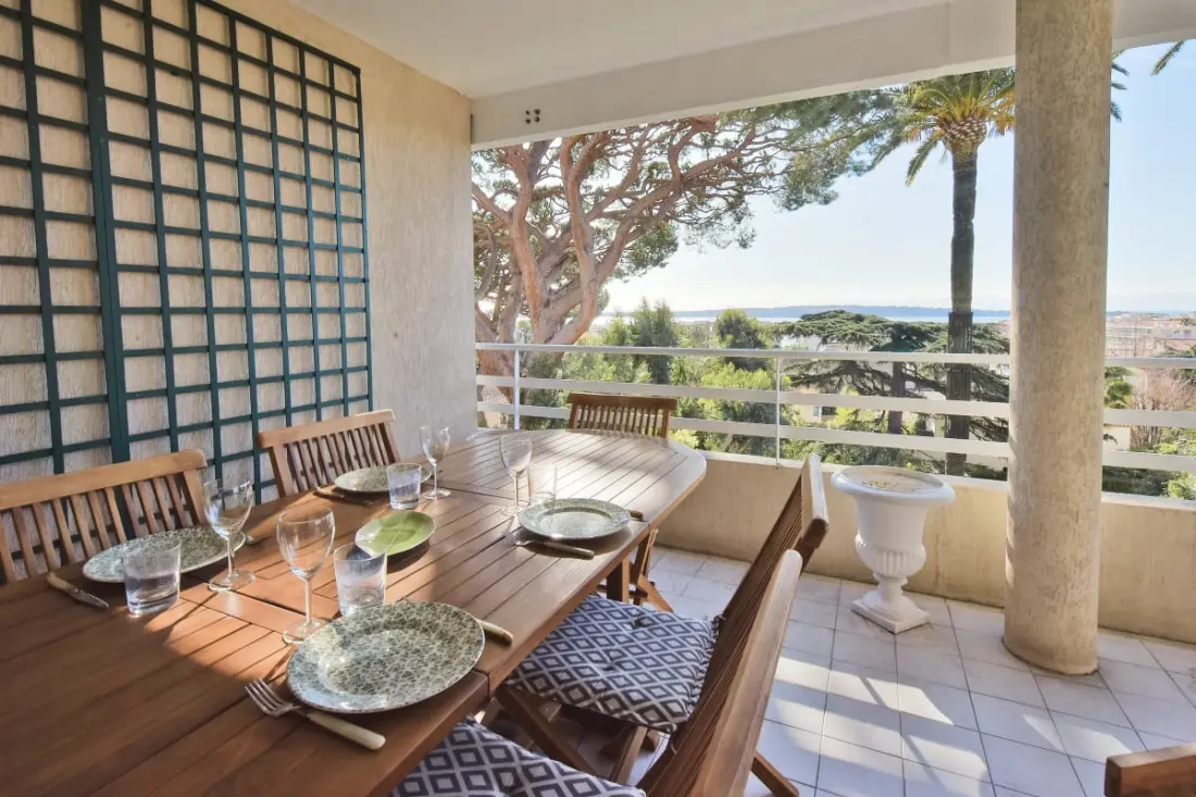 Résidence 3 Pièces En Résidence Avec Piscine Et Vue Mer