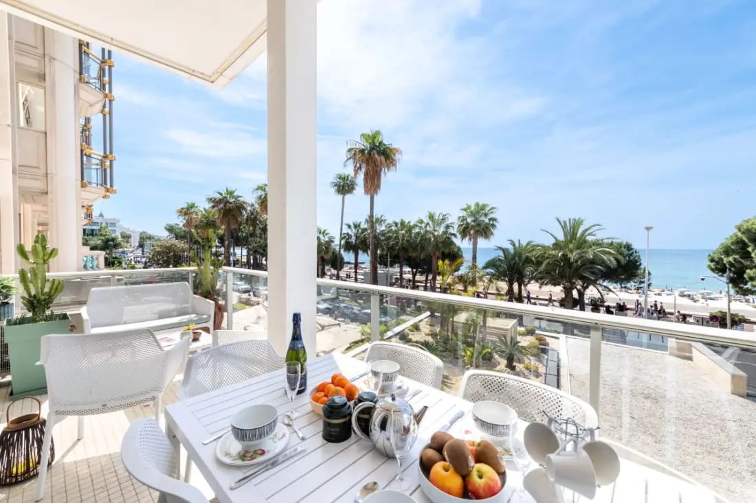 Résidence 3p Bourgeois – Vue Croisette &amp; Mer