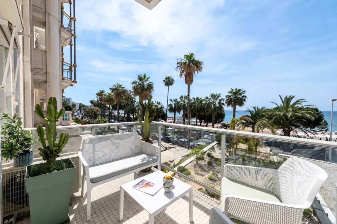 Résidence 3p Bourgeois – Vue Croisette &amp; Mer