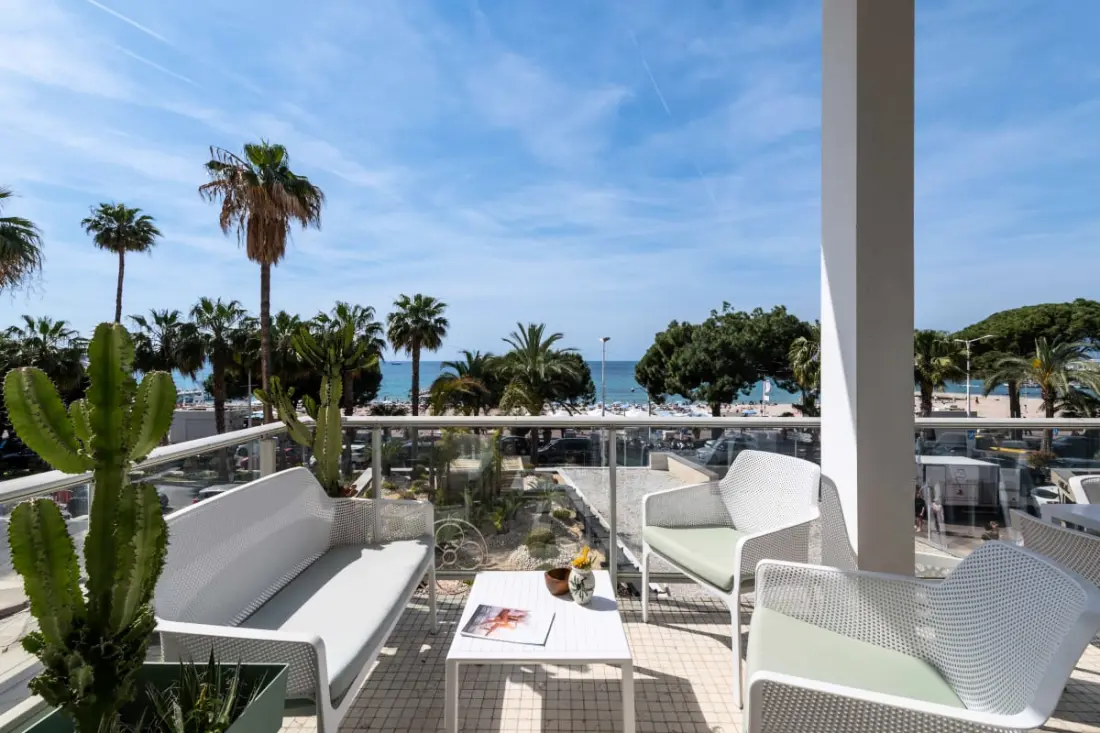Résidence 3p Bourgeois – Vue Croisette &amp; Mer