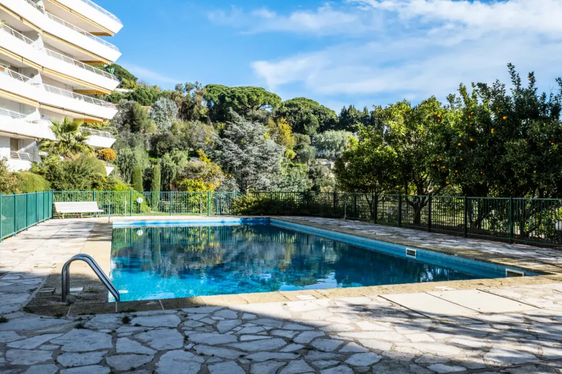 Résidence 3p Haut De Gamme En Résidence Avec Piscine !