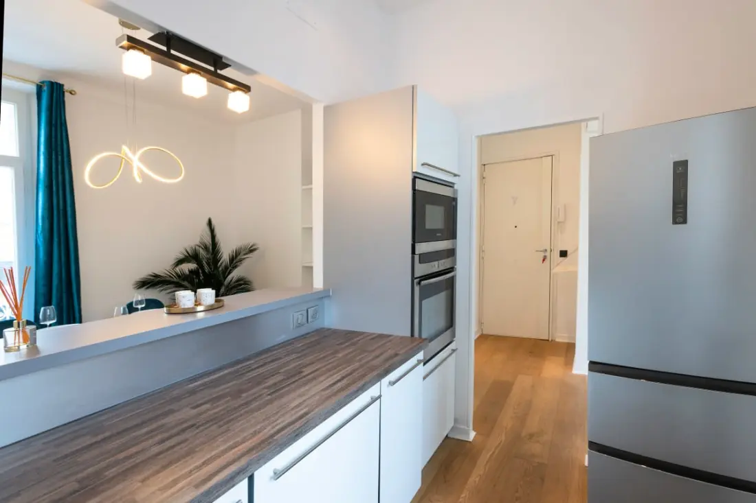 Résidence 3p Moderne Avec Terrasse En Plein Coeur De Cannes