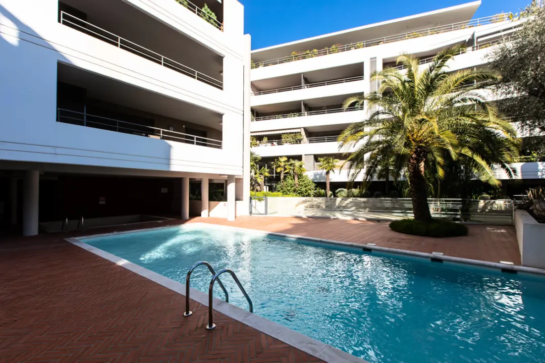 Résidence 3p Terrasse Et Piscine à 15min à Pied Du Palais