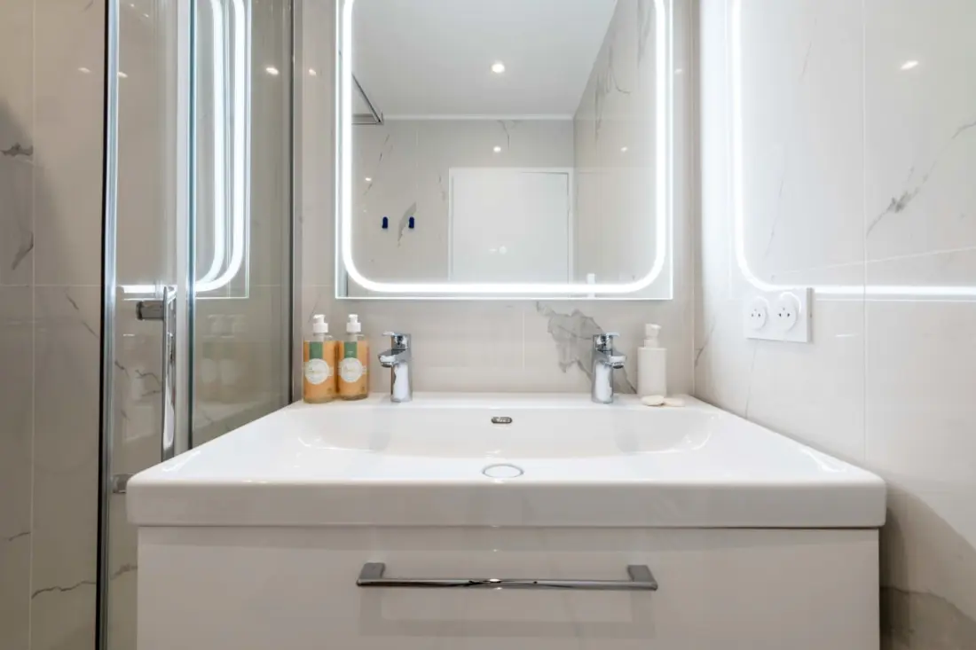 Résidence 3p Vue Mer, Résidence Avec Piscine – Cannes