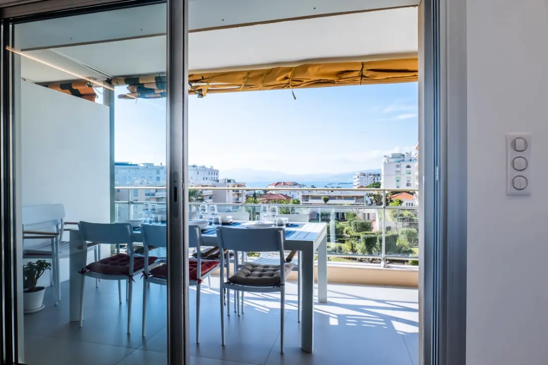 Résidence 4 Pièces Vue Mer, Terrasse Et Parking