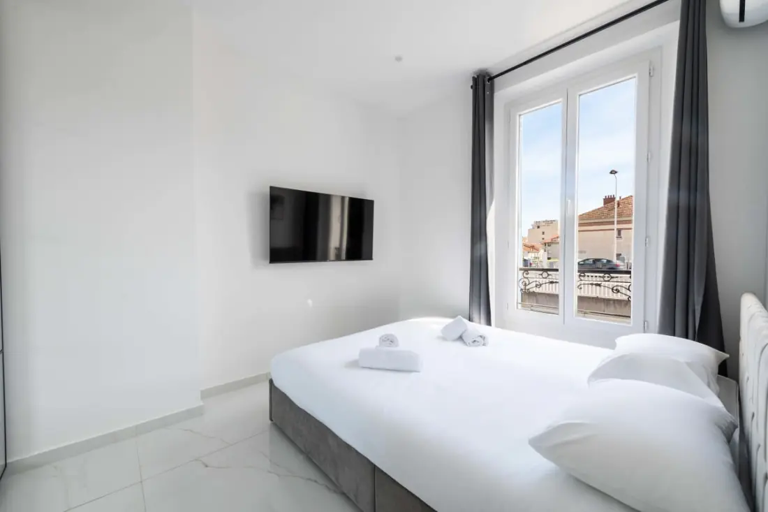 Résidence 4p – Dernier étage, Balcon Sud, Centre Cannes