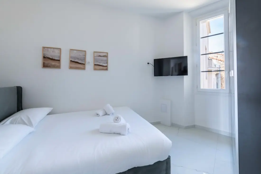 Résidence 4p – Dernier étage, Balcon Sud, Centre Cannes