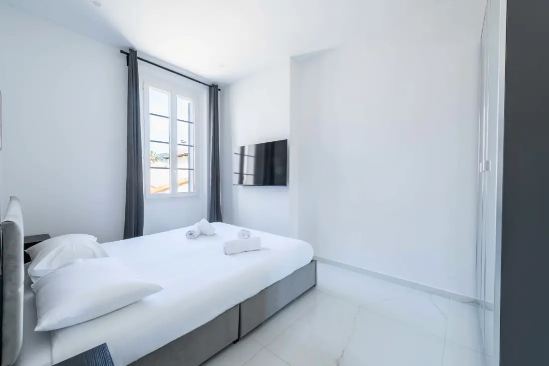 Résidence 4p – Dernier étage, Balcon Sud, Centre Cannes
