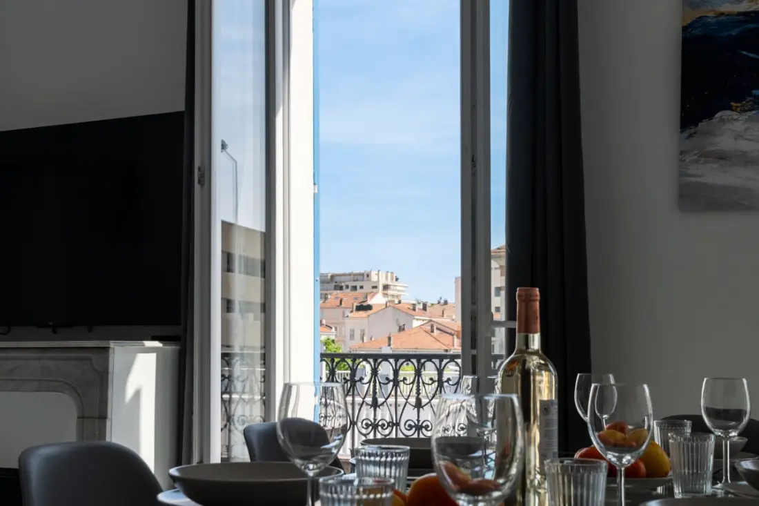 Résidence 4p – Dernier étage, Balcon Sud, Centre Cannes