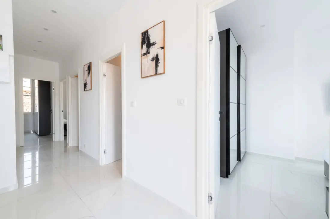 Résidence 4p – Dernier étage, Balcon Sud, Centre Cannes