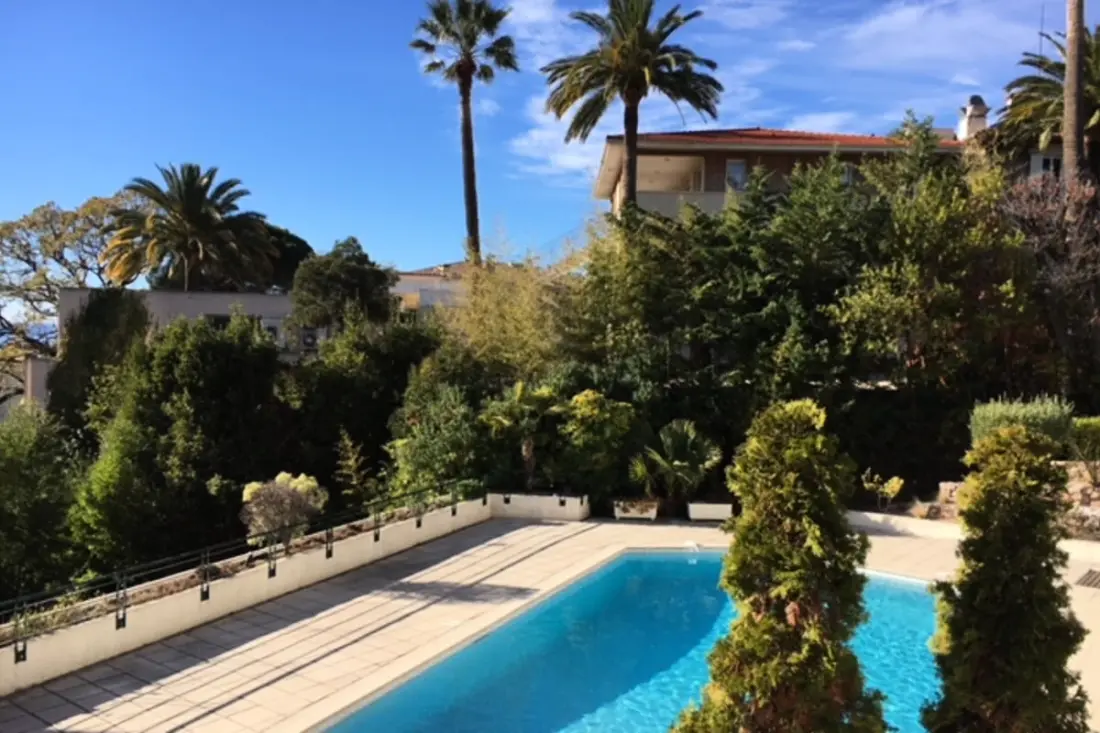 Résidence 4p Avec Grande Terrasse Et Piscine