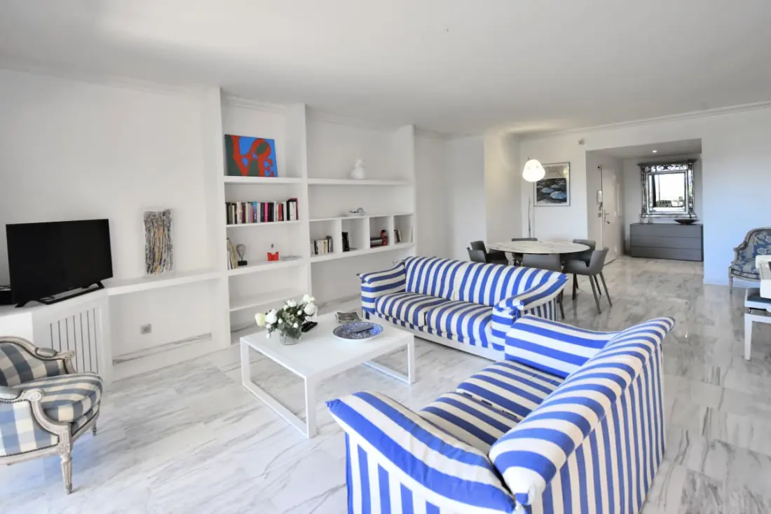 Résidence 4p Avec Grande Terrasse Et Piscine