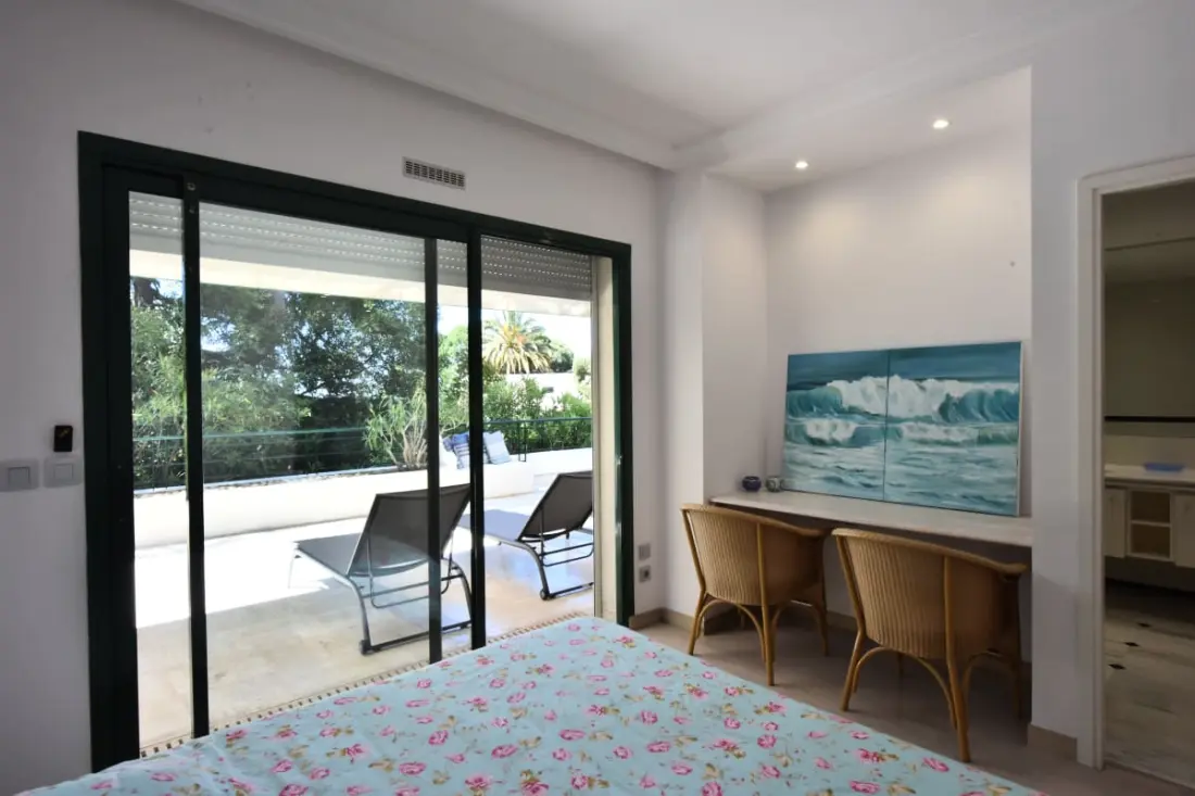 Résidence 4p Avec Grande Terrasse Et Piscine