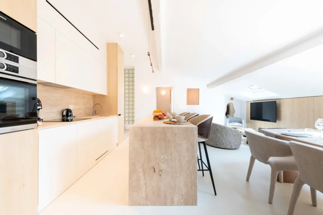 Résidence 4p Duplex Mansardé, Cœur De Cannes
