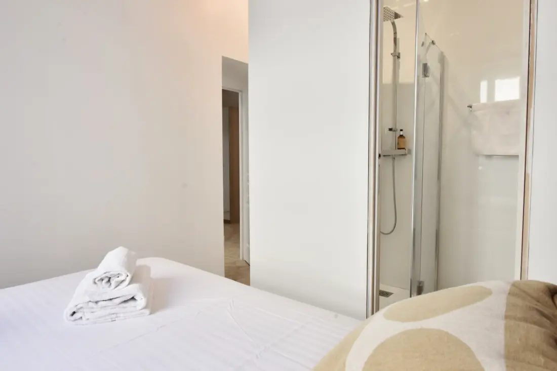 Résidence 4p Moderne En Centre-ville, 5min Palais &amp; Plages !