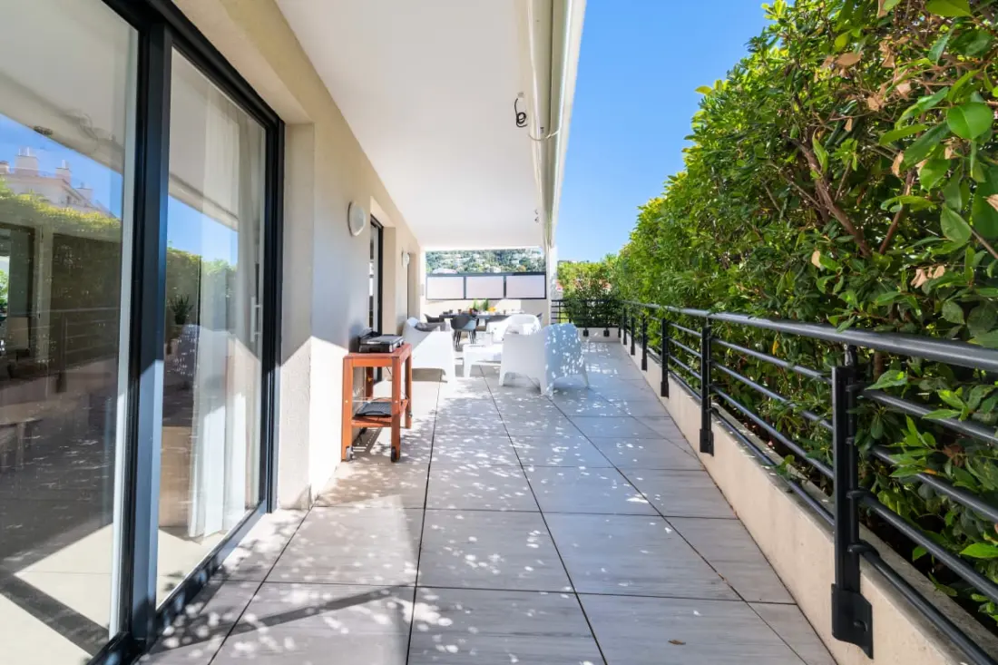Résidence 4p Rooftop Avec Jacuzzi &amp; Parking, Cannes