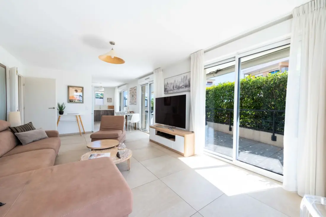 Résidence 4p Rooftop Avec Jacuzzi &amp; Parking, Cannes