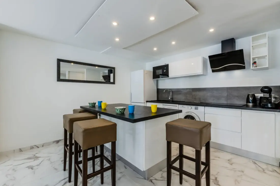 Résidence 90m2 Sur La Croisette Avec Terrasse &amp; Vue Mer