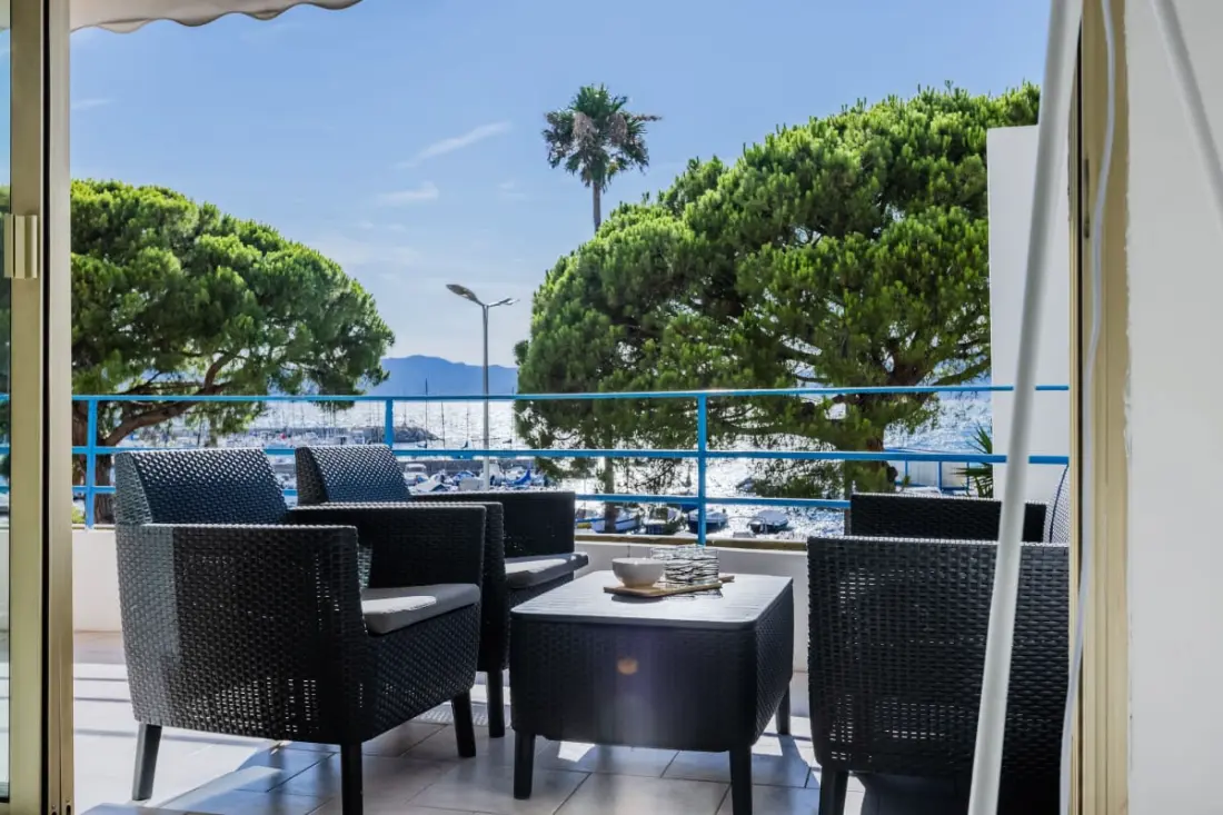 Résidence 90m2 Sur La Croisette Avec Terrasse &amp; Vue Mer
