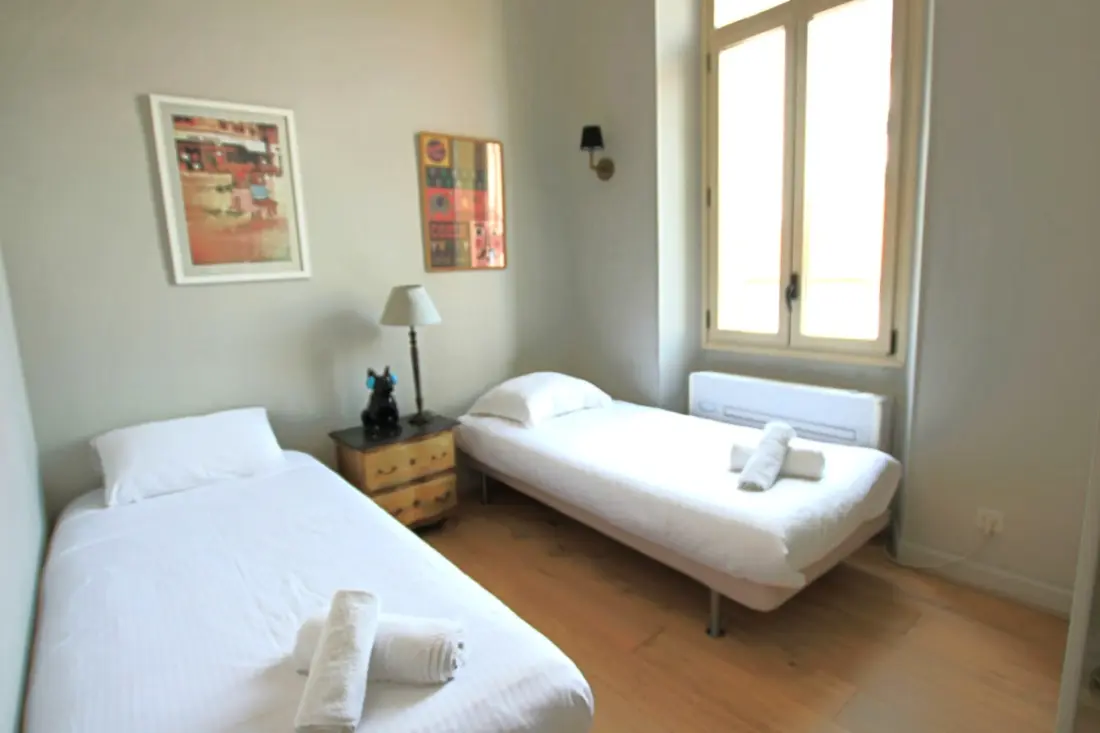 Résidence Appartement 4 Chambres, 130 M2 Entièrement équipé Avec Vue Mer