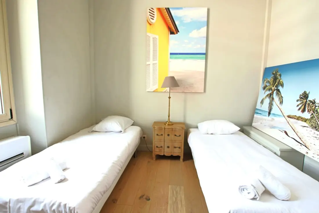 Résidence Appartement 4 Chambres, 130 M2 Entièrement équipé Avec Vue Mer