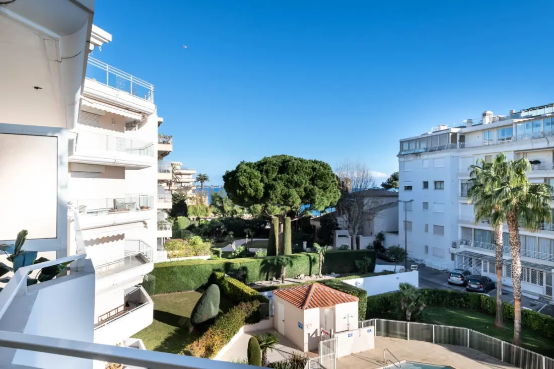 Résidence Appartement 4p  Terrasse, Vue Mer Et Piscine
