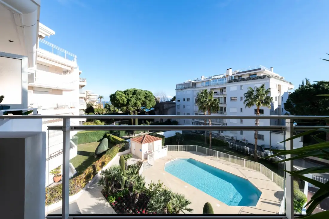 Résidence Appartement 4p  Terrasse, Vue Mer Et Piscine
