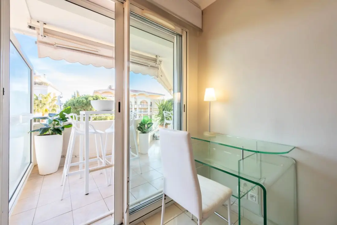 Résidence Appartement 4p  Terrasse, Vue Mer Et Piscine