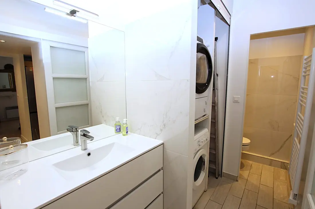 Résidence Appartement 65 M2 Chic Et Moderne- Cannes Centre- 1 Chambre+1 Mezzanine