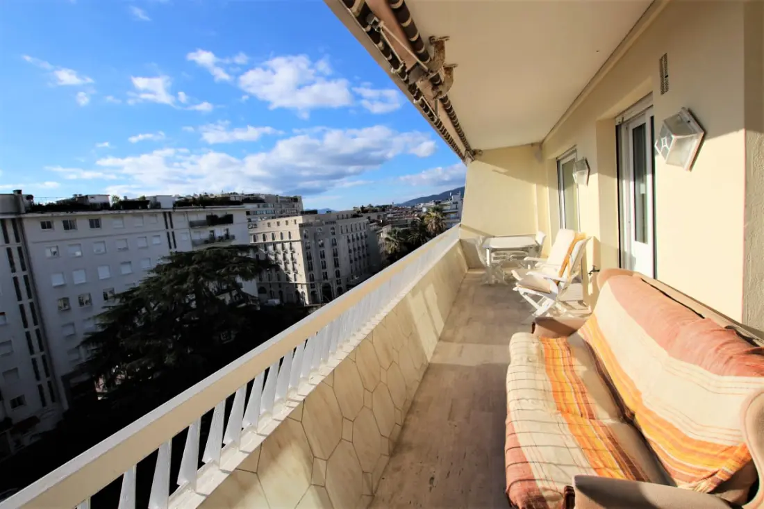 Résidence Appartement Climatisé 5 Voyageurs De 80 M2, Centre Ville Et Croisette