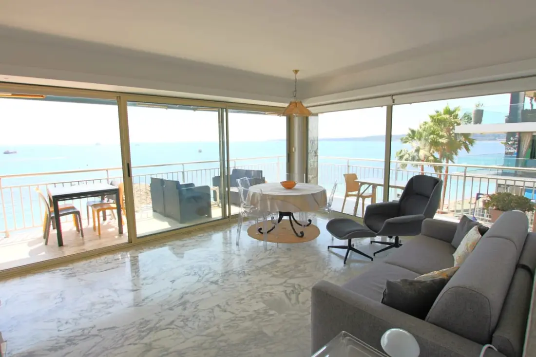 Résidence Appartement Climatisé Pour 4 Personnes Avec Vue Imprenable Sur La Mer