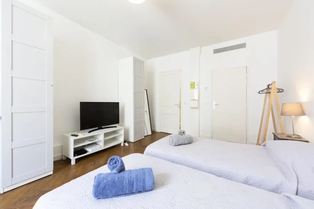 Résidence Appartement Confortable 27 M2 En Pleine Rue D'antibes Et Croisette