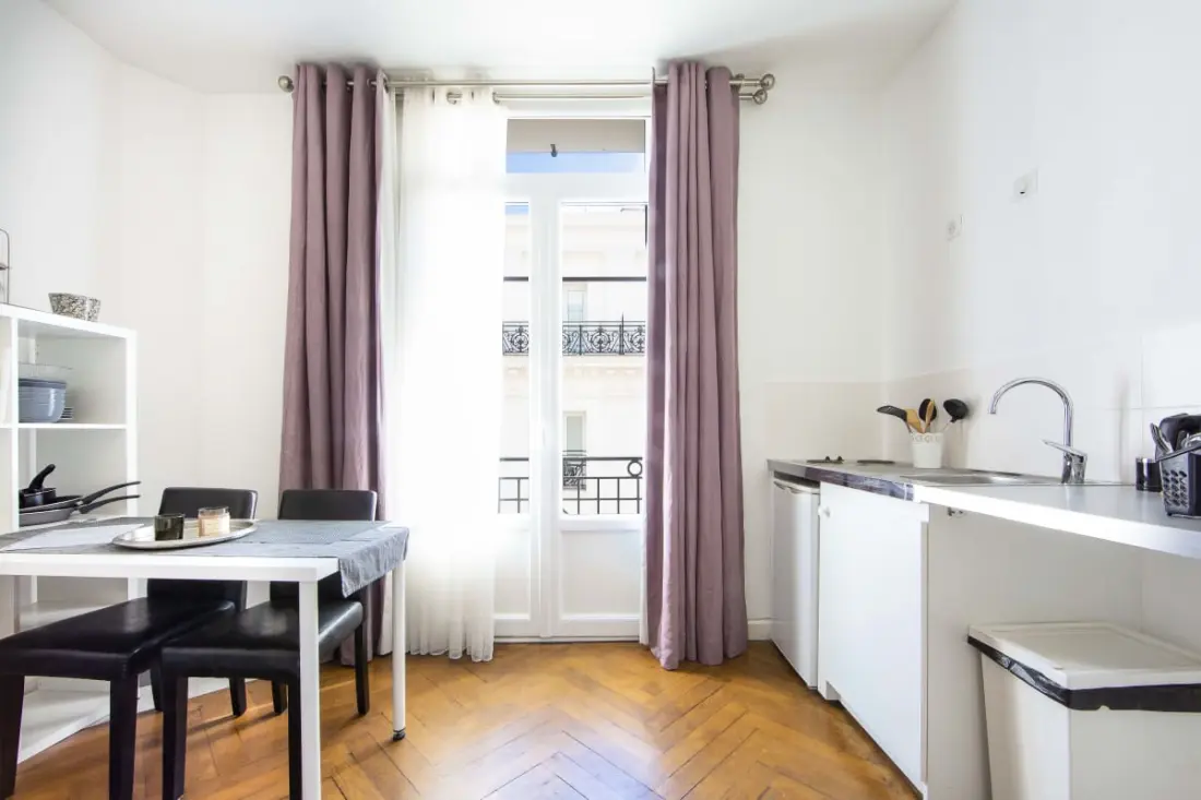 Résidence Appartement Confortable 27 M2 En Pleine Rue D'antibes Et Croisette