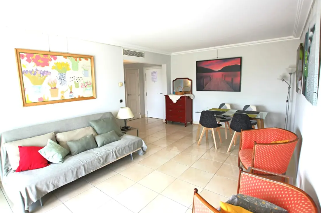 Résidence Appartement Entièrement équipé Avec Grande Terrasse / Salon D' Extérieur
