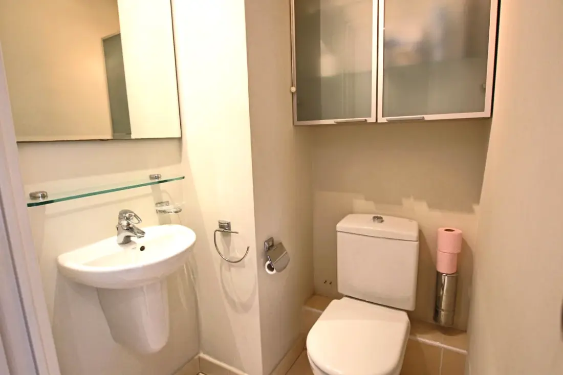 Résidence Appartement Entièrement équipé Avec Grande Terrasse / Salon D' Extérieur