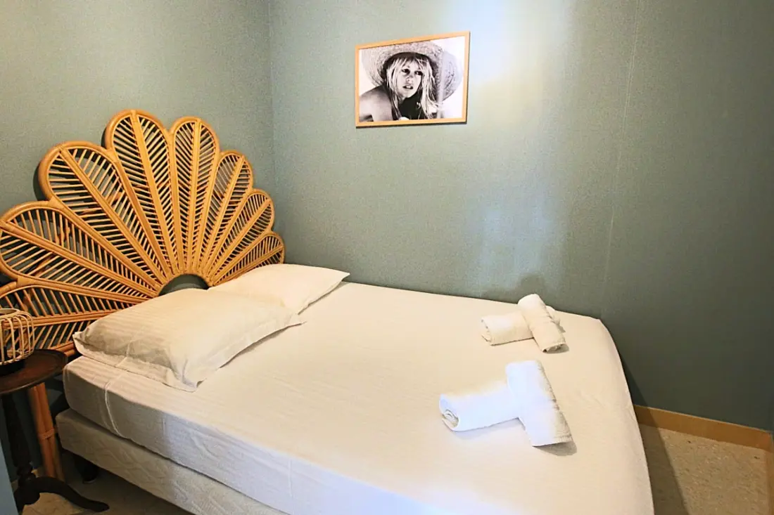Résidence Appartement 3 Chambres Tout équipé De 105 M2 Avec Vue Mer Et Collines