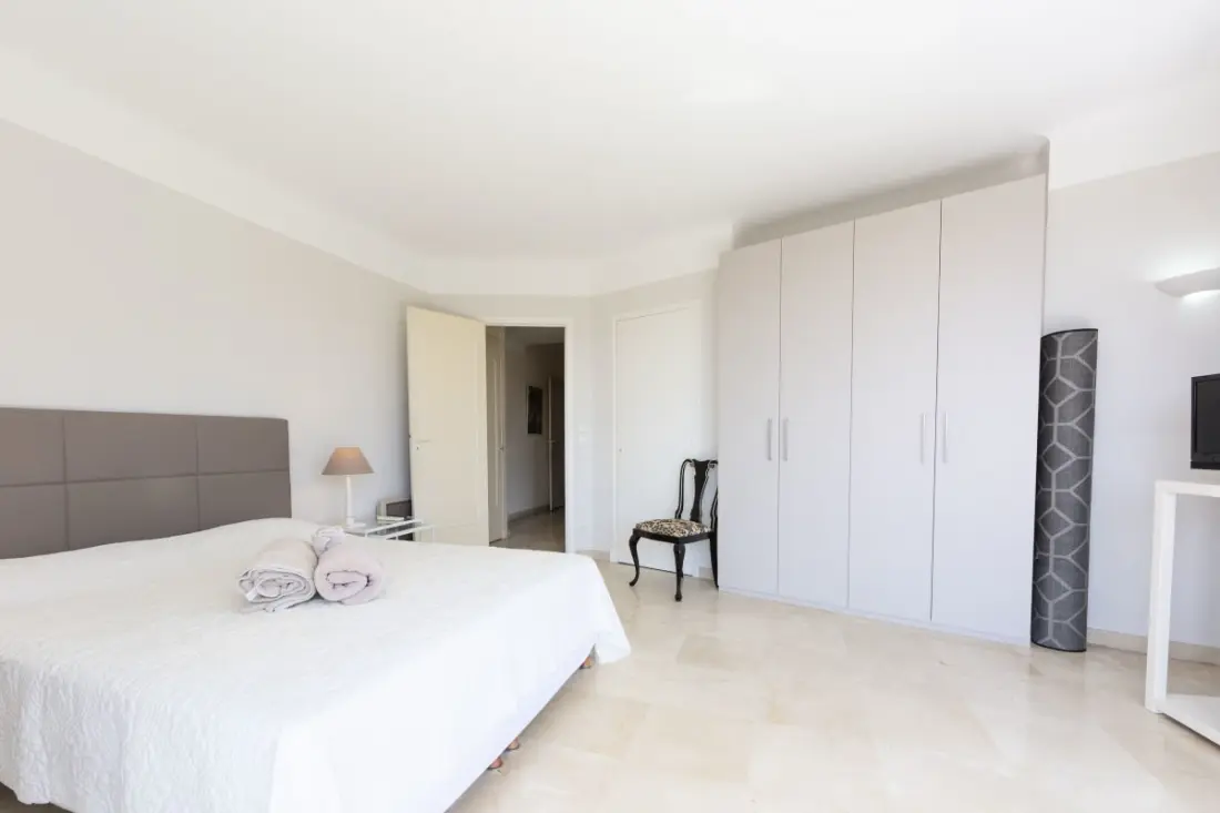 Résidence Appartement Entièrement équipé De 105 M2 Avec Vue Mer Et Collines