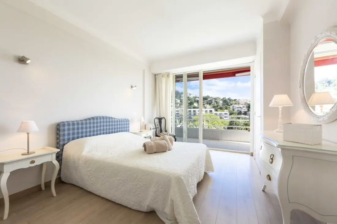 Résidence Appartement Entièrement équipé De 105 M2 Avec Vue Mer Et Collines
