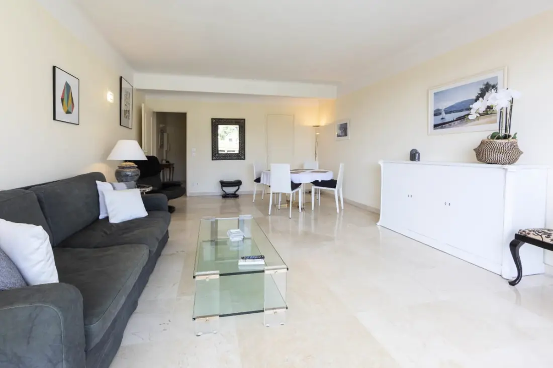 Résidence Appartement Entièrement équipé De 105 M2 Avec Vue Mer Et Collines