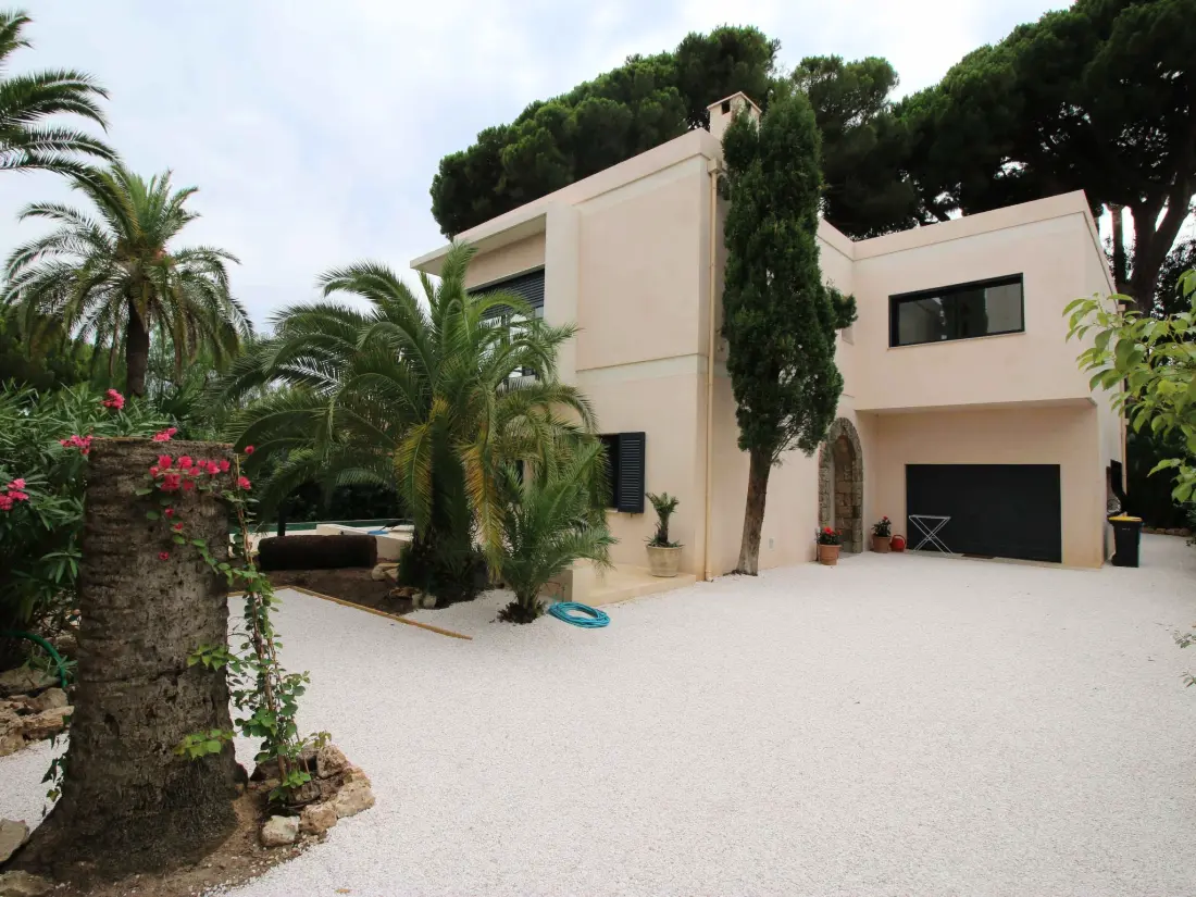 Résidence Appartement mit Infinity-Pool