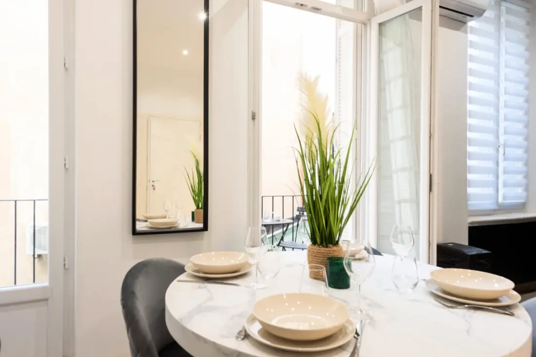Résidence Appartement Moderne En Plein Centre Ville !
