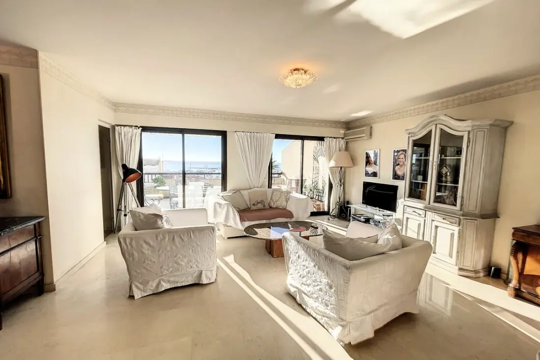 4 Pcs Terrasse Vue Mer Panoramique Baie Cannes à Vos Pieds Olam Properties
