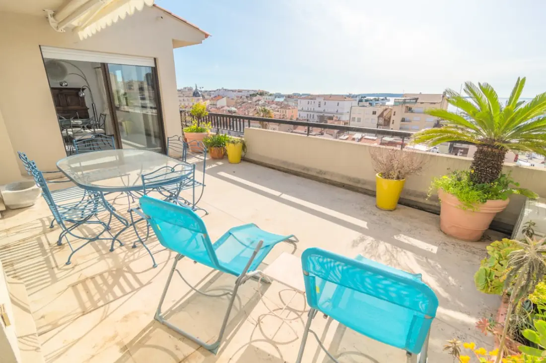 4 Pcs Terrasse Vue Mer Panoramique Baie Cannes à Vos Pieds Olam Properties