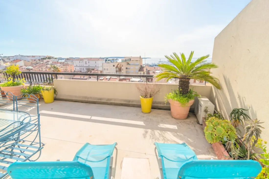 4 Pcs Terrasse Vue Mer Panoramique Baie Cannes à Vos Pieds Olam Properties